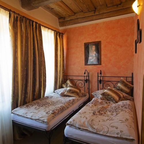 Velký apartmán - rustikální budova