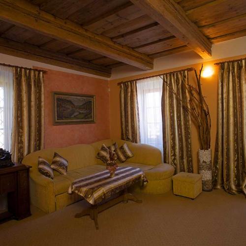 Velký apartmán - rustikální budova